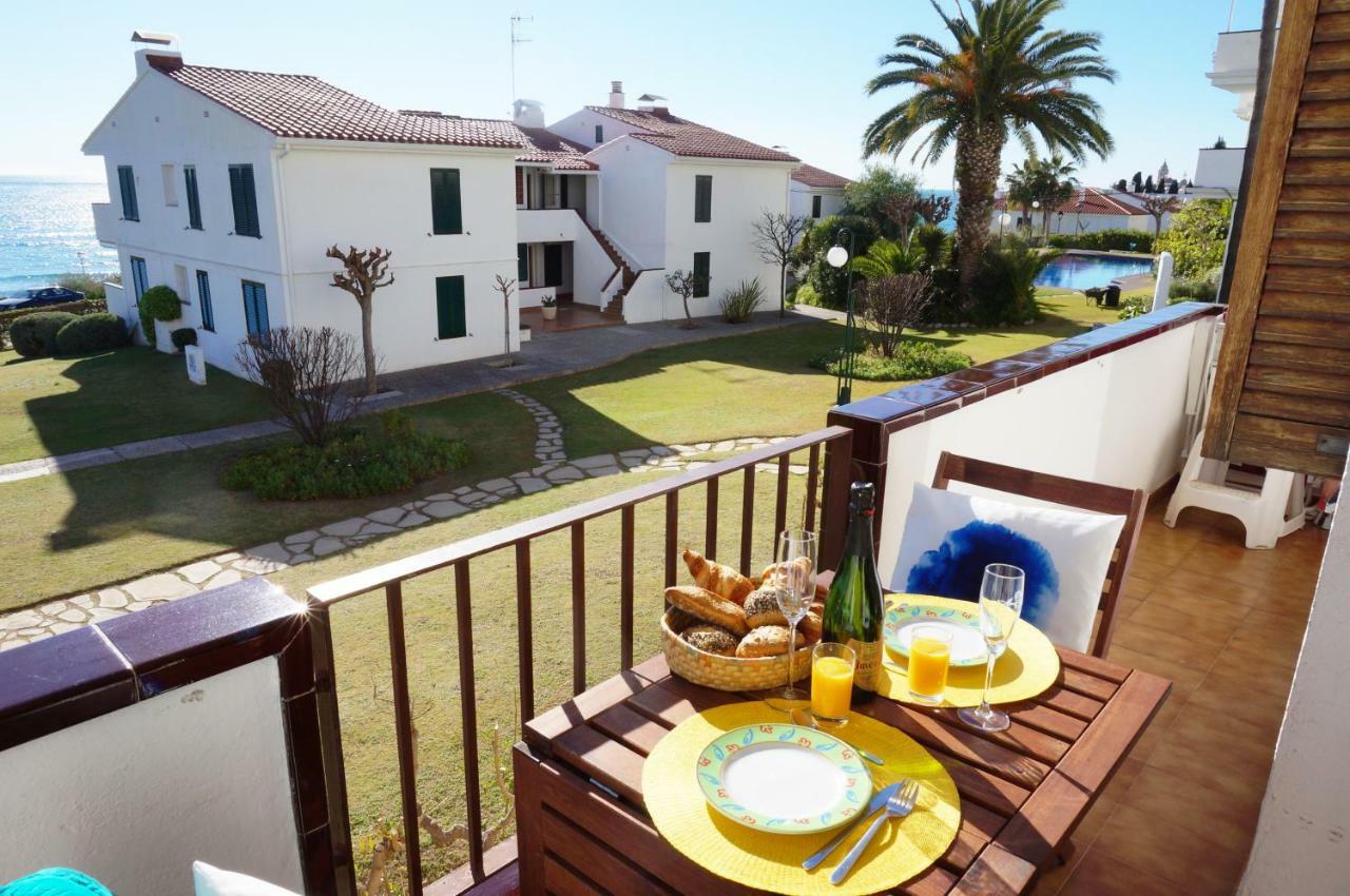 Cala Balmins Sea View Apartment ซีเจส ภายนอก รูปภาพ